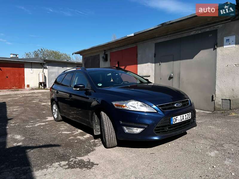 Универсал Ford Mondeo 2012 в 