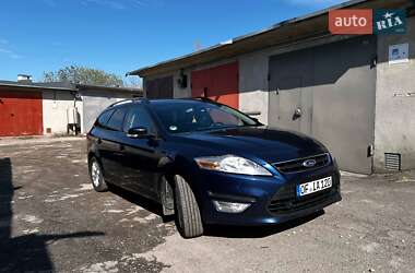 Универсал Ford Mondeo 2012 в 