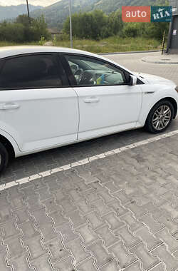 Седан Ford Mondeo 2012 в 