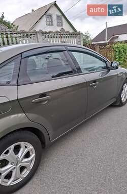 Седан Ford Mondeo 2014 в 