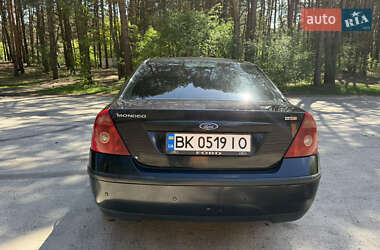 Седан Ford Mondeo 2003 в 