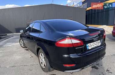 Седан Ford Mondeo 2010 в Киеве