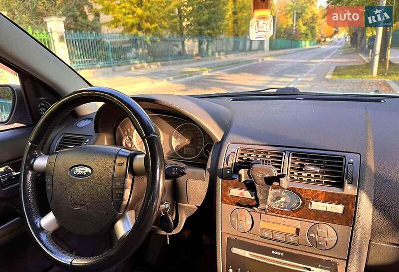 Седан Ford Mondeo 2007 в Миргороде