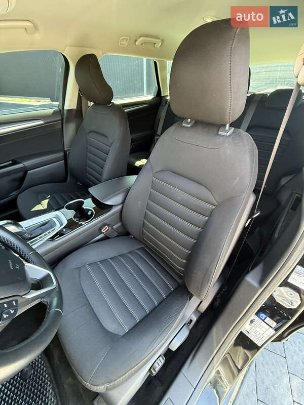 Універсал Ford Mondeo 2014 в Дрогобичі