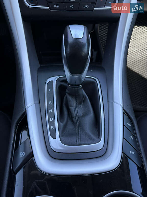 Універсал Ford Mondeo 2014 в Дрогобичі