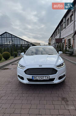 Седан Ford Mondeo 2017 в 