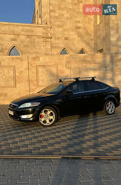 Седан Ford Mondeo 2010 в 