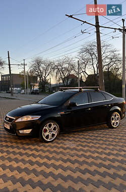 Седан Ford Mondeo 2010 в 