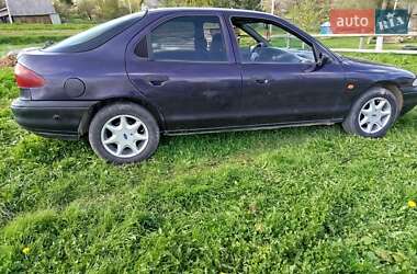 Лифтбек Ford Mondeo 1996 в 