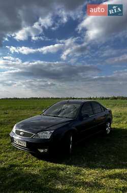 Седан Ford Mondeo 2004 в 