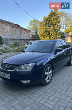 Седан Ford Mondeo 2004 в 