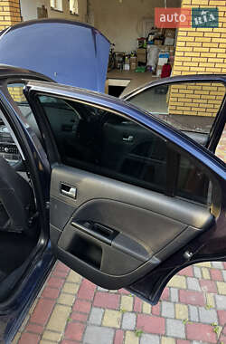 Седан Ford Mondeo 2004 в 