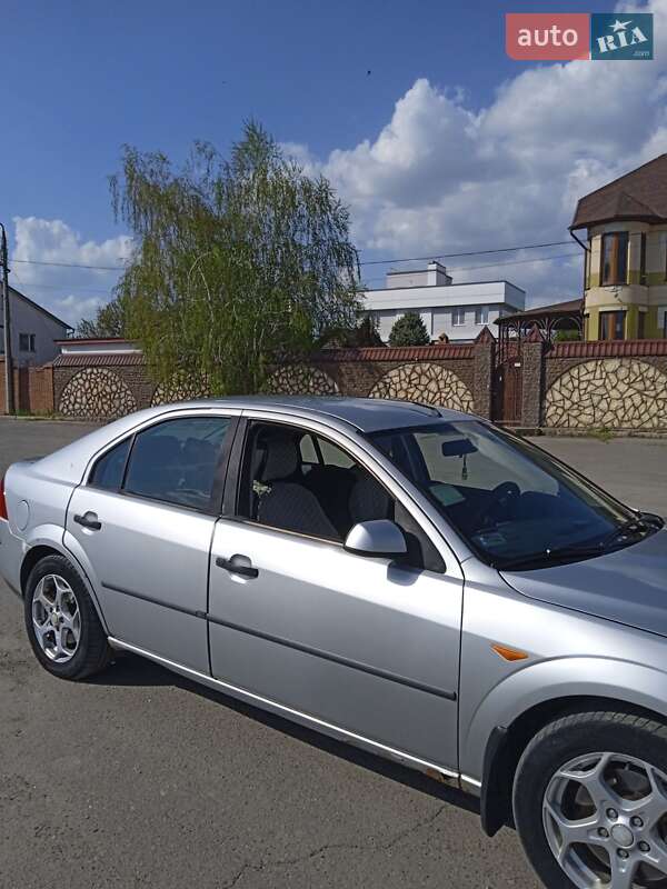 Универсал Ford Mondeo 2003 в Николаеве
