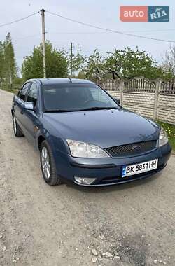 Седан Ford Mondeo 2001 в Луцке