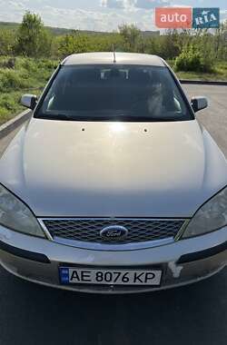 Седан Ford Mondeo 2005 в 