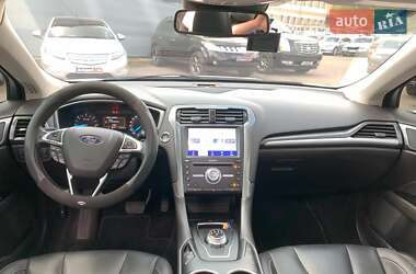 Седан Ford Mondeo 2019 в 