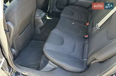 Лифтбек Ford Mondeo 2015 в 