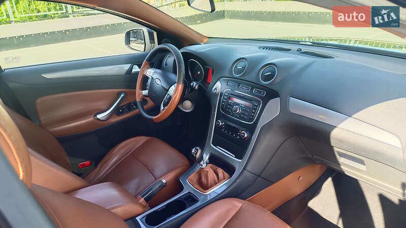 Ford Mondeo 2012