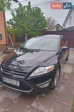 Седан Ford Mondeo 2012 в 