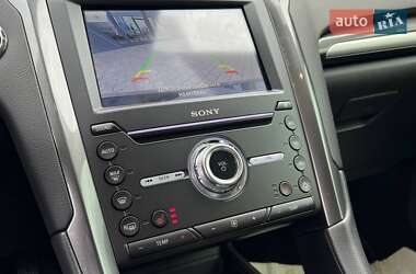 Седан Ford Mondeo 2019 в 