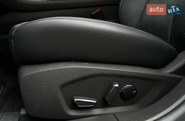 Седан Ford Mondeo 2019 в 