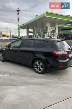 Універсал Ford Mondeo 2010 в 