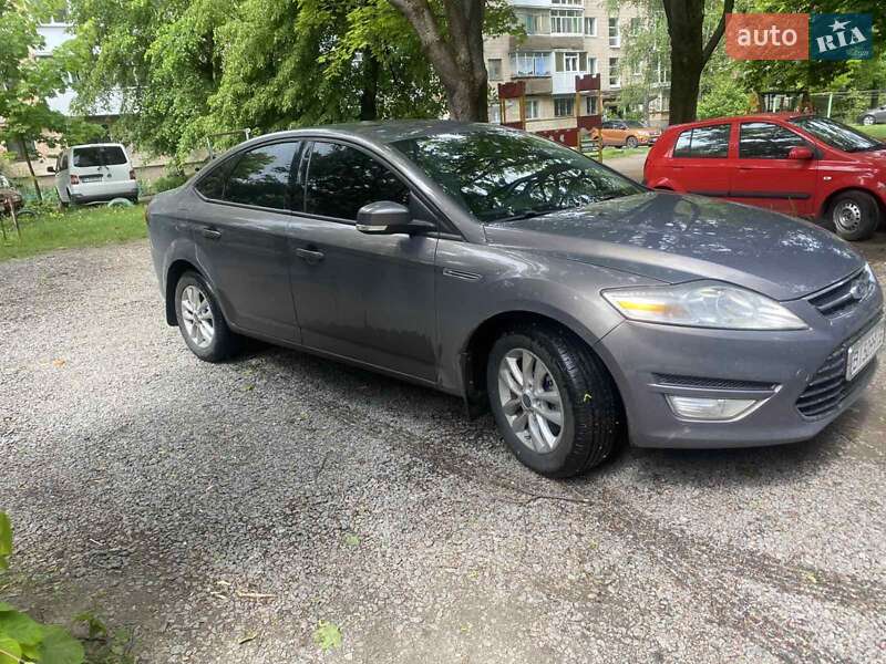 Седан Ford Mondeo 2011 в Кобеляках