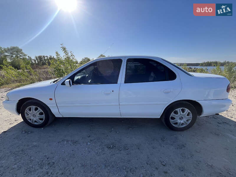 Седан Ford Mondeo 1994 в Кременчуге