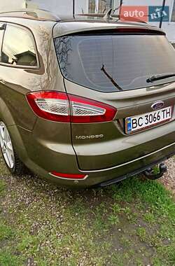 Универсал Ford Mondeo 2011 в 