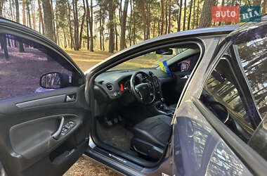 Седан Ford Mondeo 2012 в 