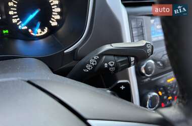 Седан Ford Mondeo 2017 в 