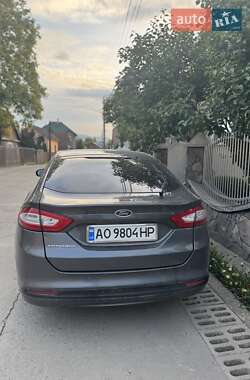 Лифтбек Ford Mondeo 2015 в 
