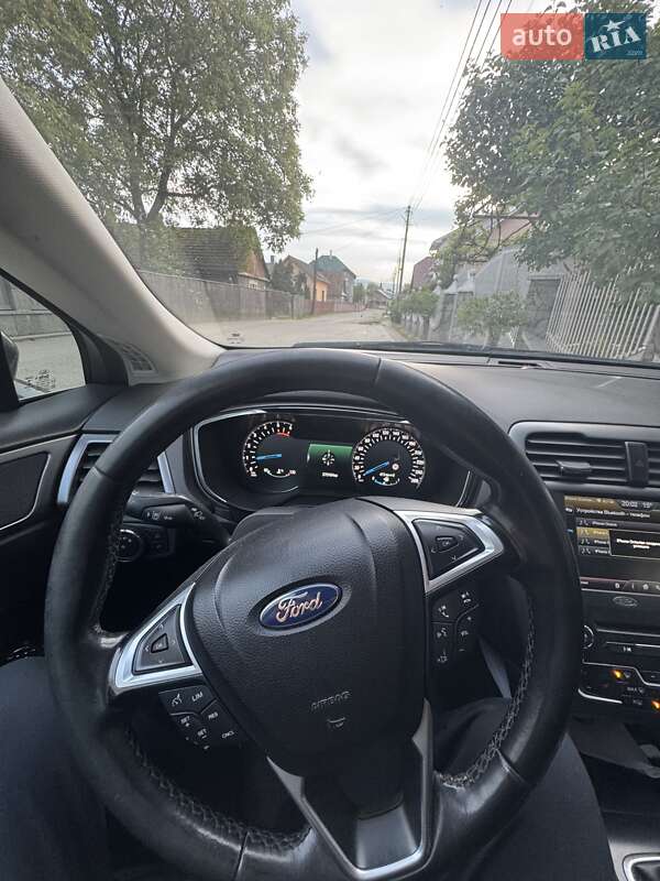 Ліфтбек Ford Mondeo 2015 в Тячеві