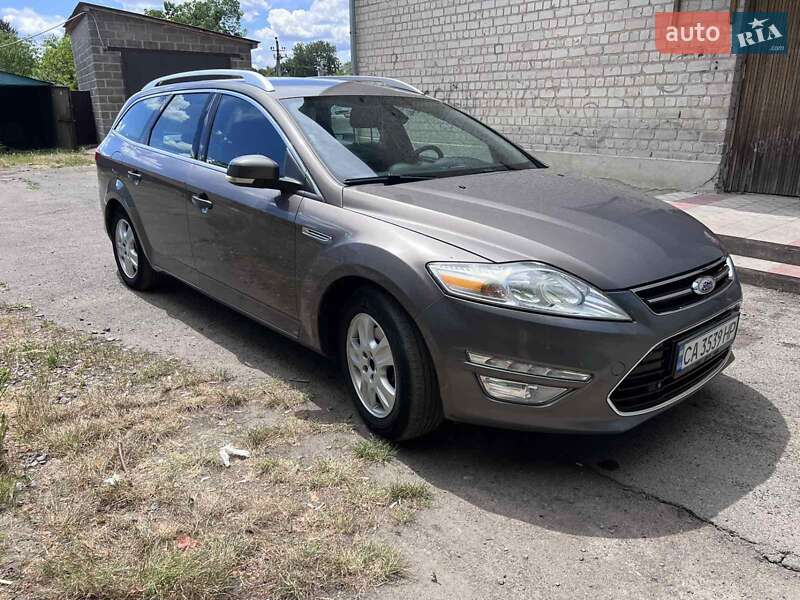 Универсал Ford Mondeo 2011 в Городище