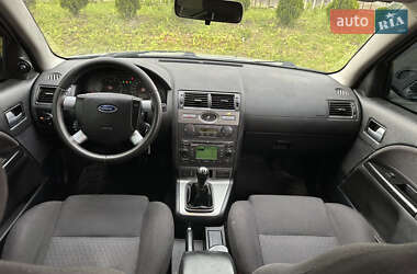 Універсал Ford Mondeo 2004 в 