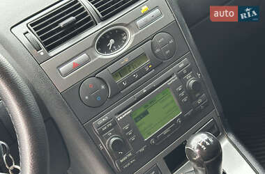 Універсал Ford Mondeo 2004 в 