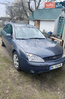 Седан Ford Mondeo 2001 в 