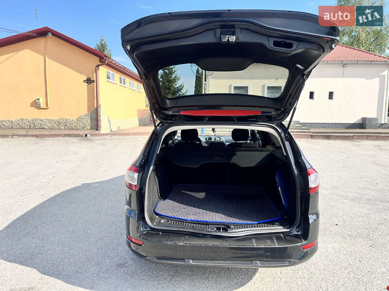 Универсал Ford Mondeo 2013 в Славуте
