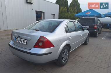 Седан Ford Mondeo 2002 в 