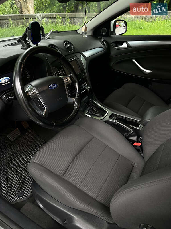 Універсал Ford Mondeo 2013 в Рівному
