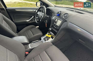 Универсал Ford Mondeo 2012 в 