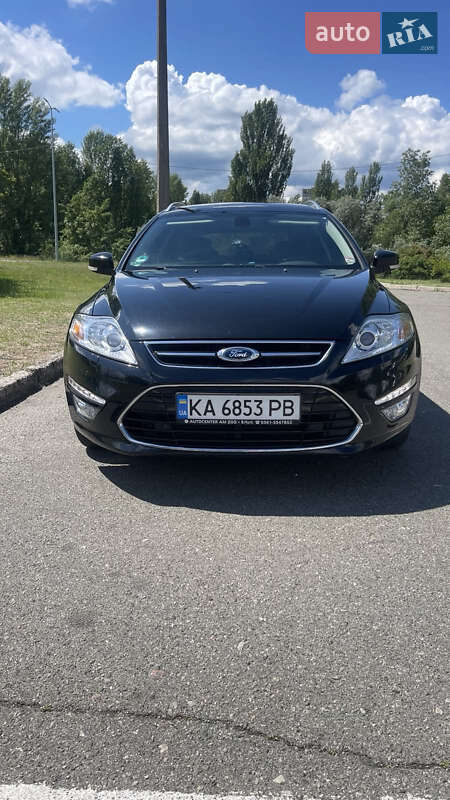 Универсал Ford Mondeo 2013 в 