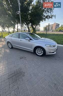 Лифтбек Ford Mondeo 2018 в 