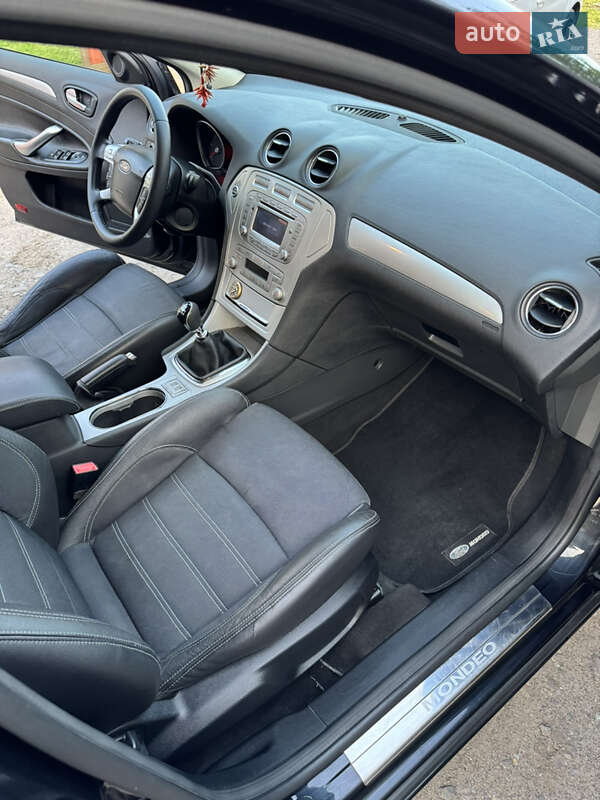 Універсал Ford Mondeo 2010 в Львові