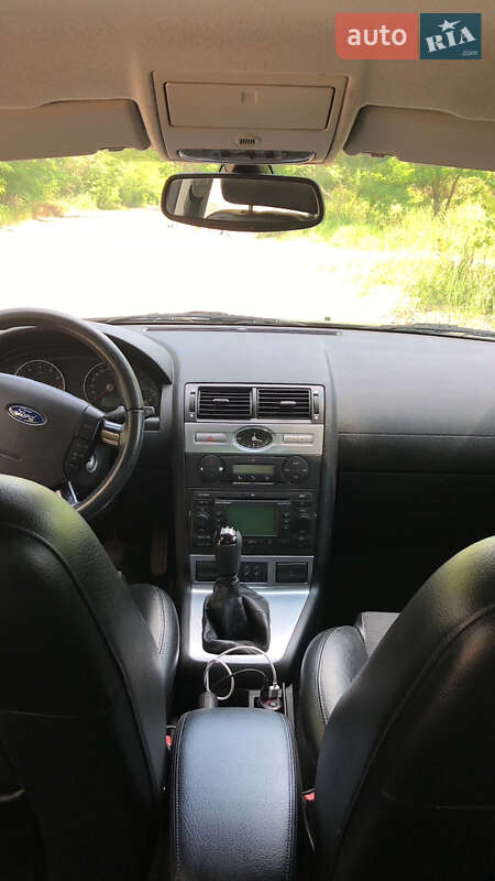 Седан Ford Mondeo 2006 в Днепре