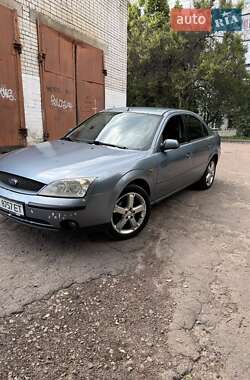 Седан Ford Mondeo 2001 в 