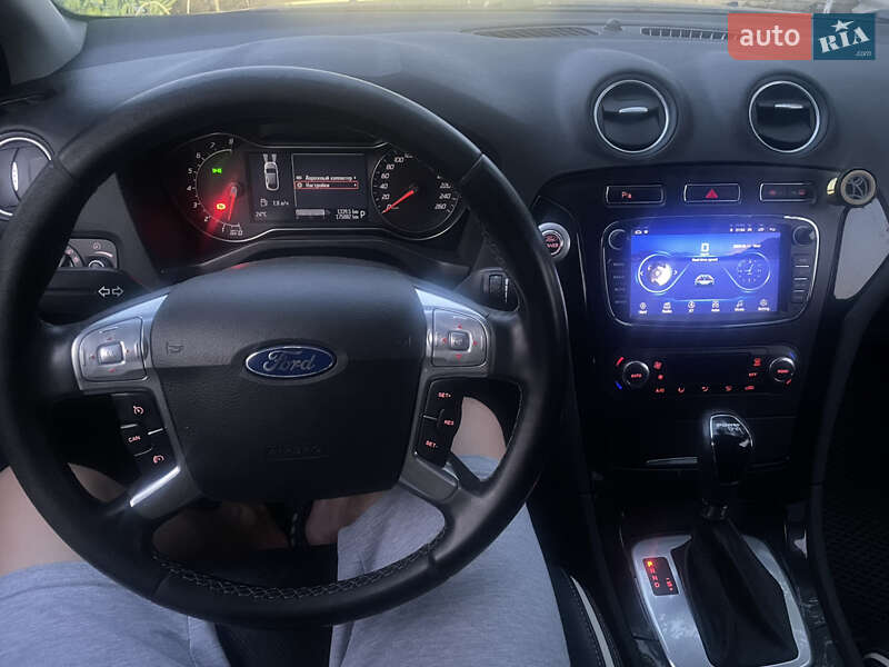 Седан Ford Mondeo 2011 в Белгороде-Днестровском