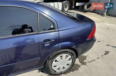Седан Ford Mondeo 2001 в 