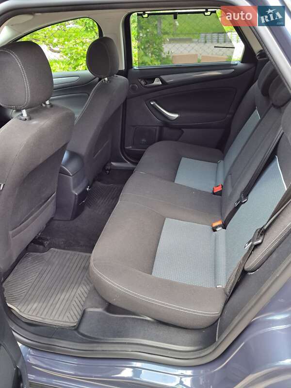 Универсал Ford Mondeo 2012 в Тернополе