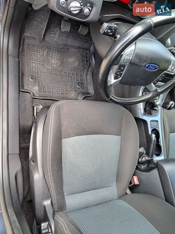 Универсал Ford Mondeo 2012 в Тернополе